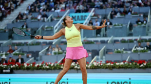 Sabalenka leva susto mas avança às oitavas do WTA 1000 de Madri