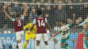 Com gol de Bruno Guimarães, Newcastle vence West Ham e encosta no G4 do Inglês