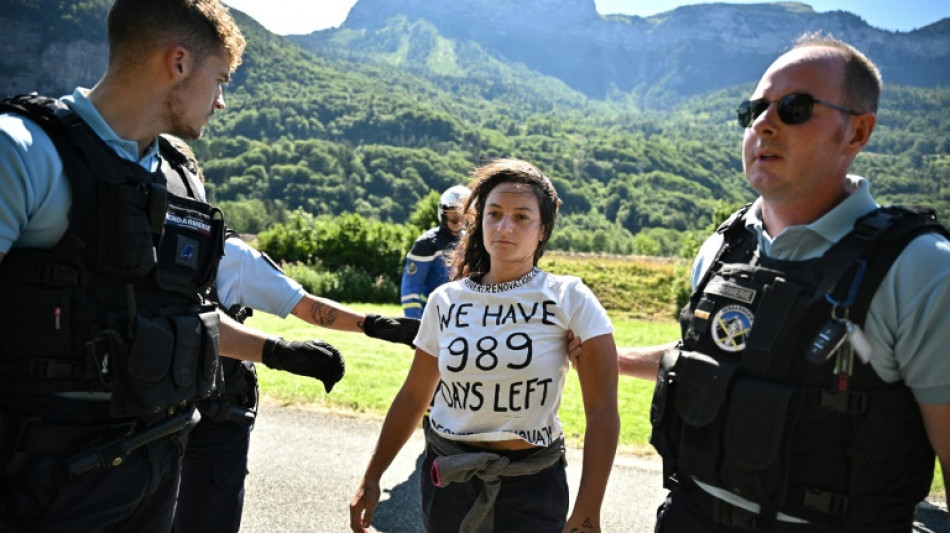 Tour de France: quand le militantisme écologiste s'invite sur les événements sportifs 