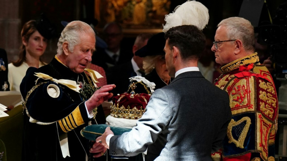 Charles III célèbre en Ecosse son récent couronnement, sous l'oeil des antimonarchie