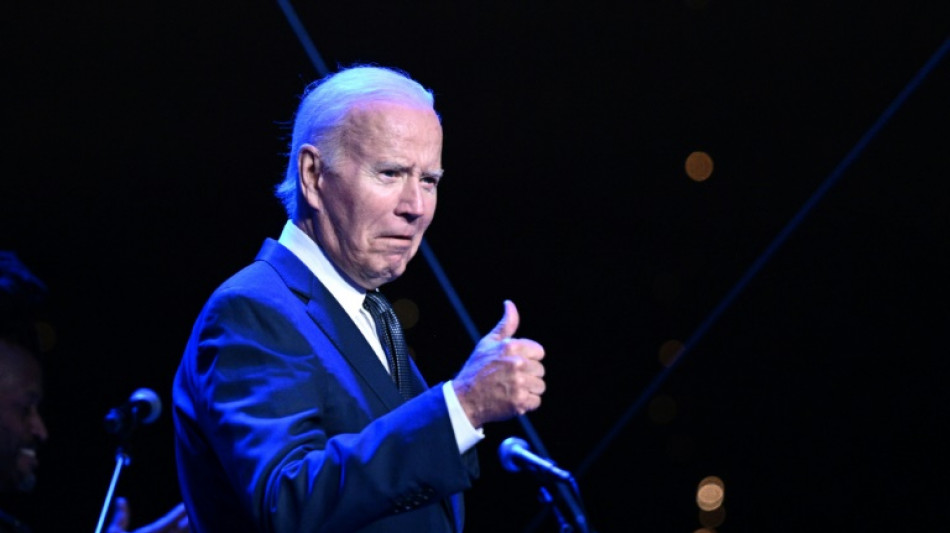 Biden completa 81 anos e eleitores demonstram preocupação com sua idade