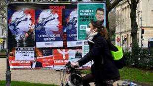 Présidentielle: un vrai-faux débat avec Macron, sans confrontation