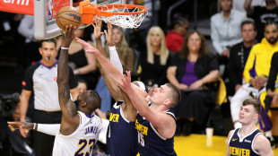 Basket: playoff Nba, Denver elimina i Los Angeles Lakers