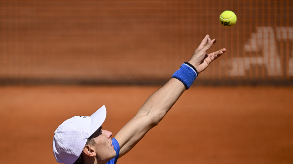 Roland Garros: Arnaldi batte Fils e accede al secondo turno