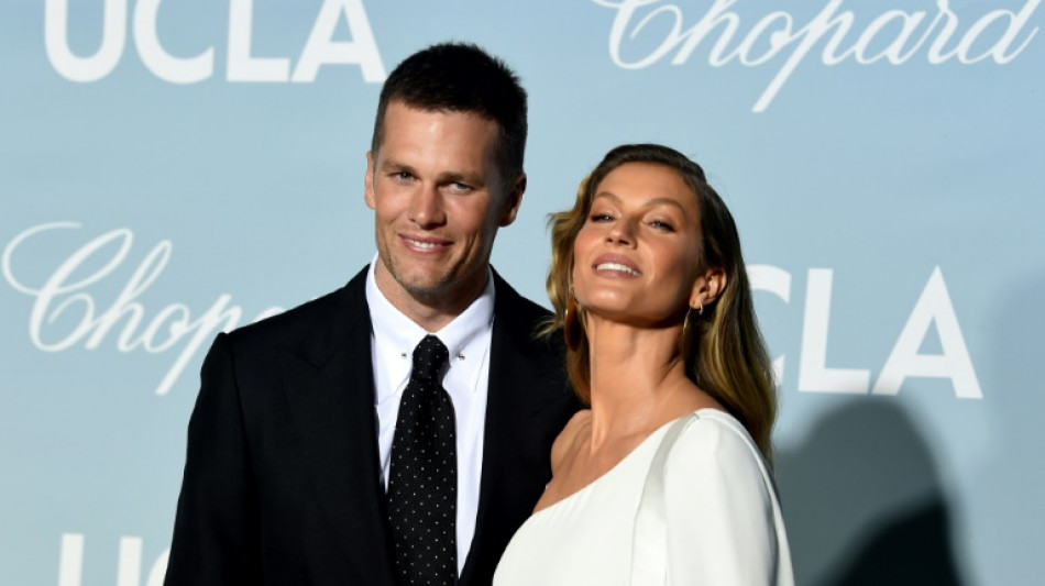 NFL star Tom Brady, supermodel Gisele Bundchen confirm divorce