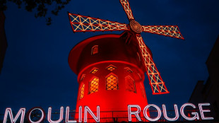 Pariser Wahrzeichen: Windmühlenflügel des Moulin Rouge eingestürzt 