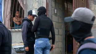 Forças de segurança do Equador recuperam casas tomadas por narcotraficantes