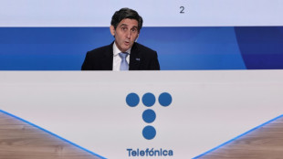 El grupo bancario La Caixa eleva al 9,9% su participación en Telefónica
