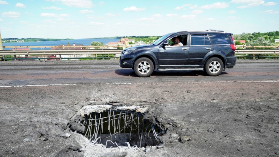 Ucrania ataca un puente estratégico de la ciudad ocupada de Jersón