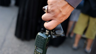 Irán prohíbe bíperes y walkie-talkies en los vuelos tras las explosiones en Líbano