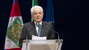 Mattarella, impegno per la pace ma senza baratti insidiosi